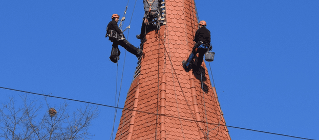 Inspecții acoperișuri și sisteme de drenaj Inspecții acoperișuri și sisteme de drenaj