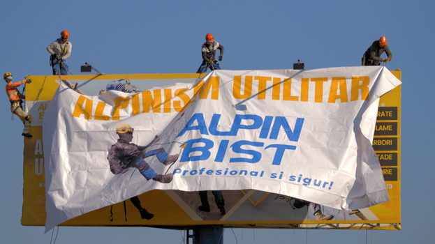 montare bannere și mesh-uri